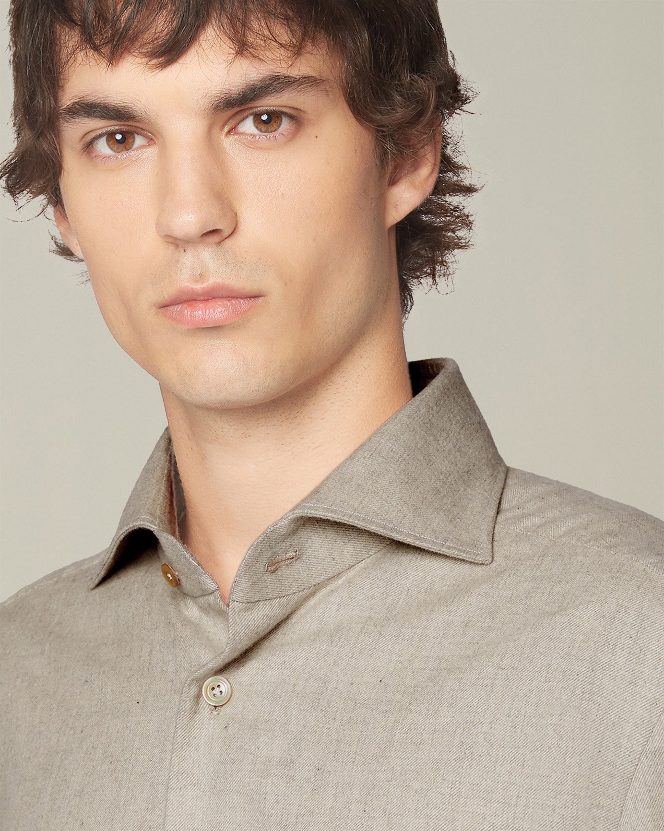 Kiton Shirts Flanellhemd Baumwolle Perlmuttknöpfe Gr. 42