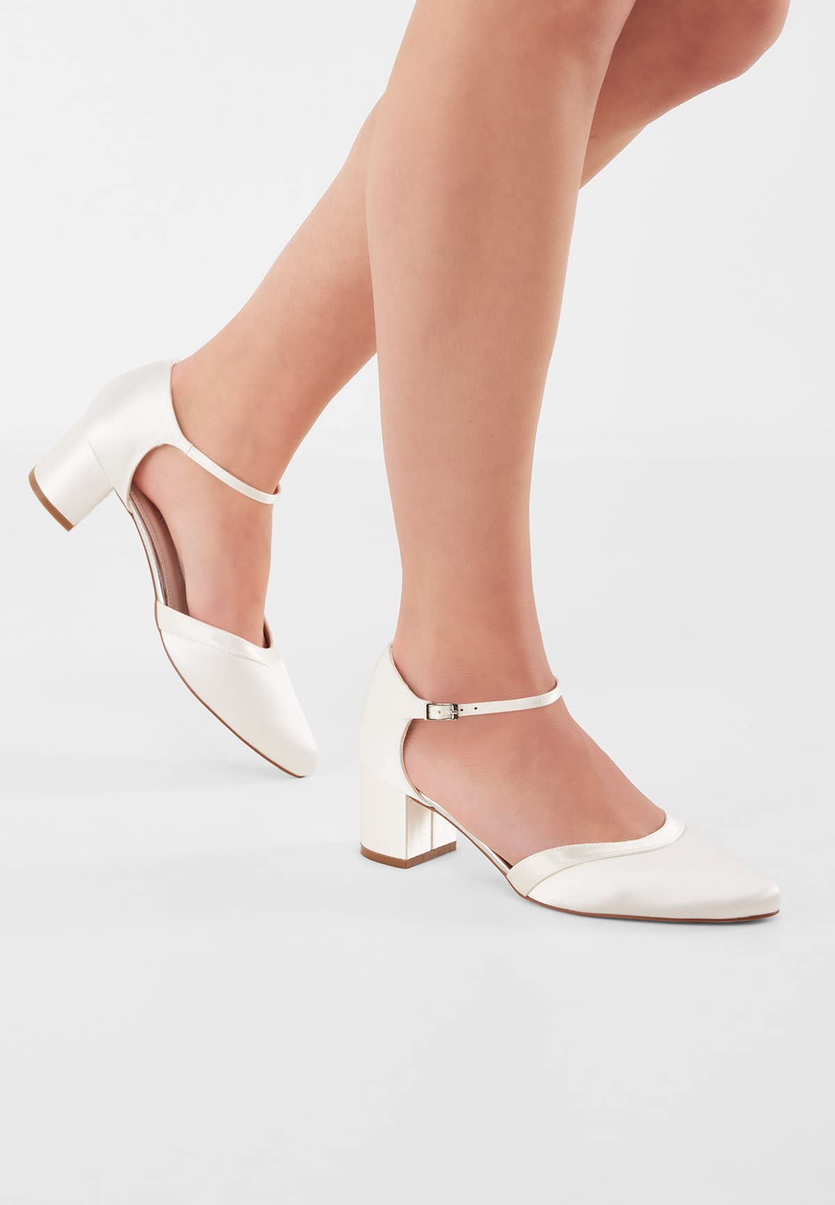Rainbow Club Essentials Stacy Pumps Satin Ivory 5 cm Blockabsatz