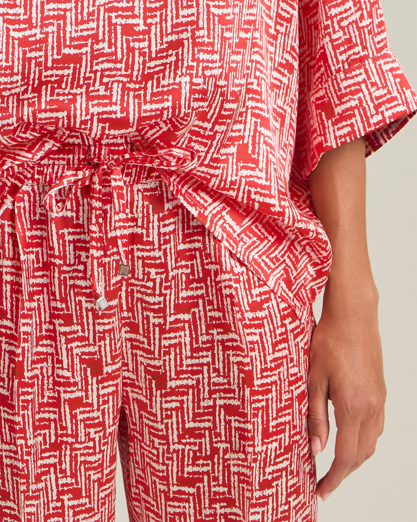 Kiton Shirts Scarlet Stairs Seidenbluse Oversize gemustert