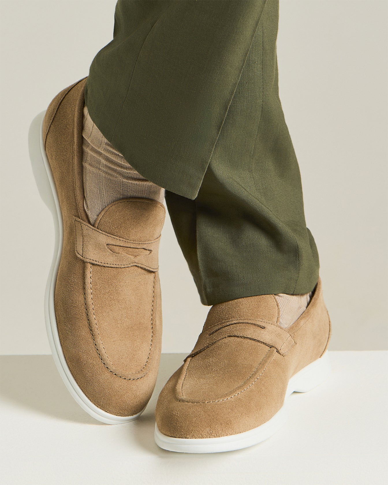 Kiton Moka Loafer Kalbsleder Wildleder Gr. 43