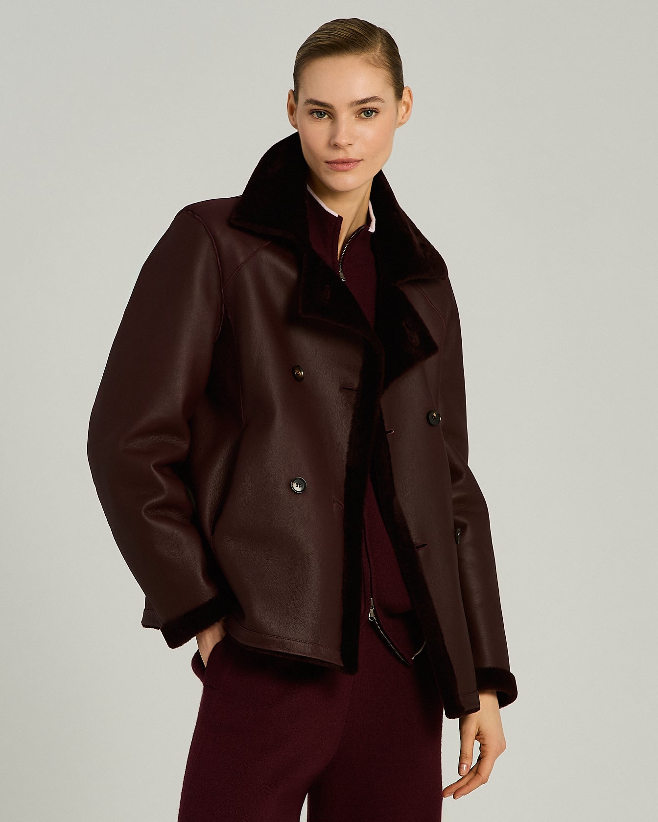 Kiton Outerwear Bordeaux Reversible Lammfellmantel Shearling