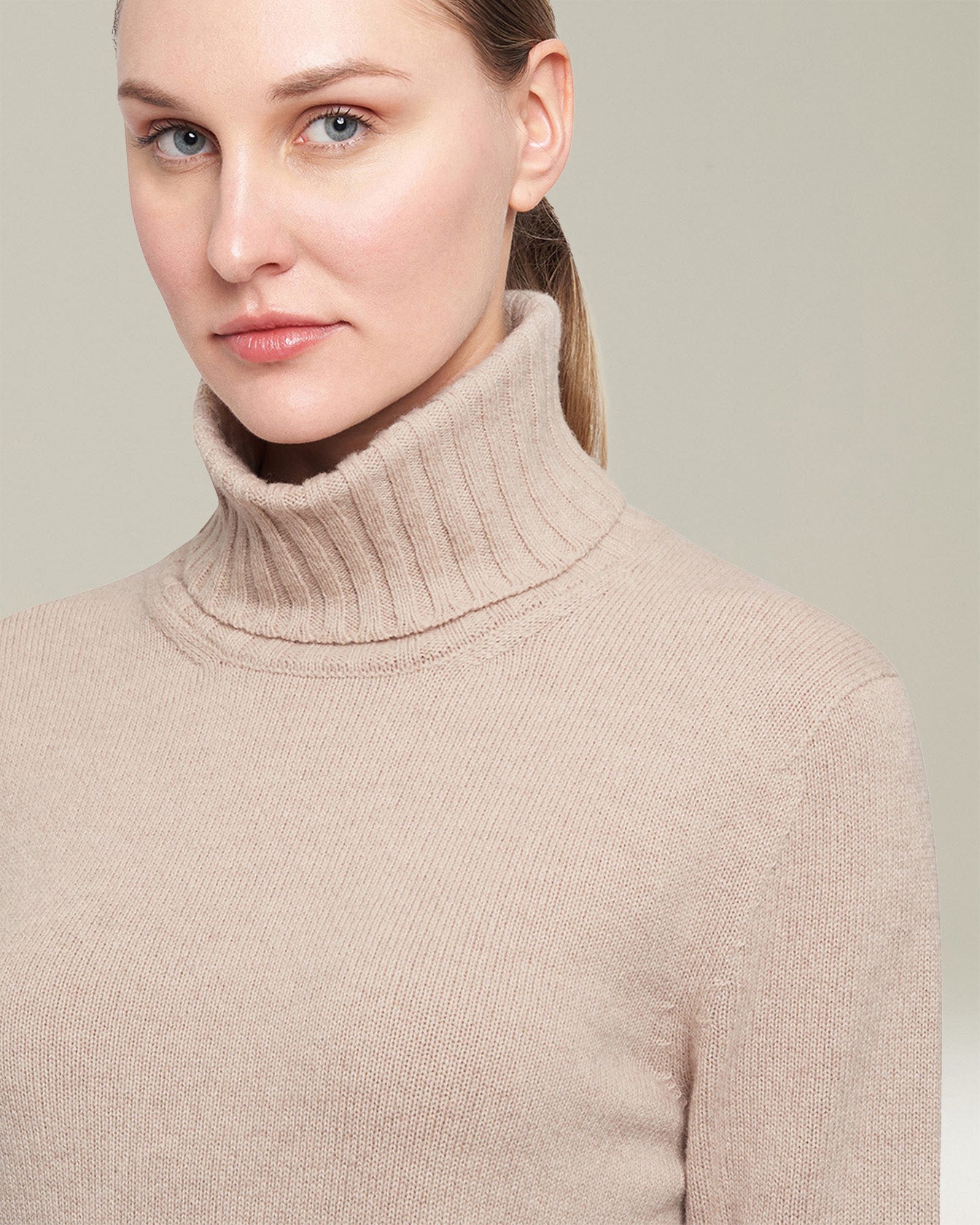 Kiton High Neck Kaschmir Pullover Beige Gr. 40 Rollkragen
