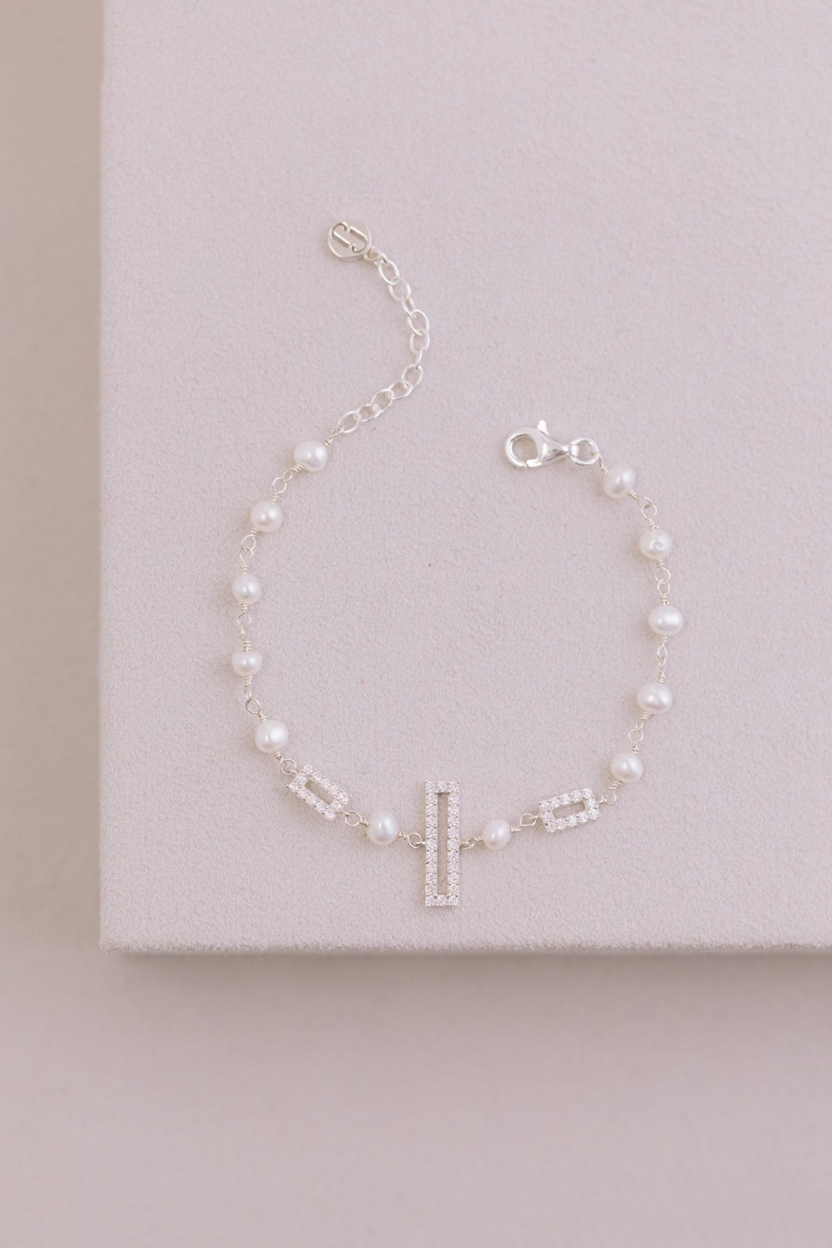 Juvelan Picturesque Armband geometrische Kristalle & Süßwasserperlen Silber