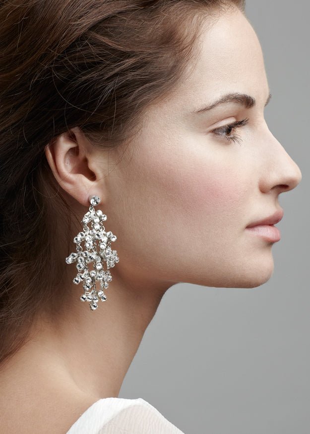 Elizabeth Bower Dew Cascade Kronleuchter Ohrringe Rhodium Kristall