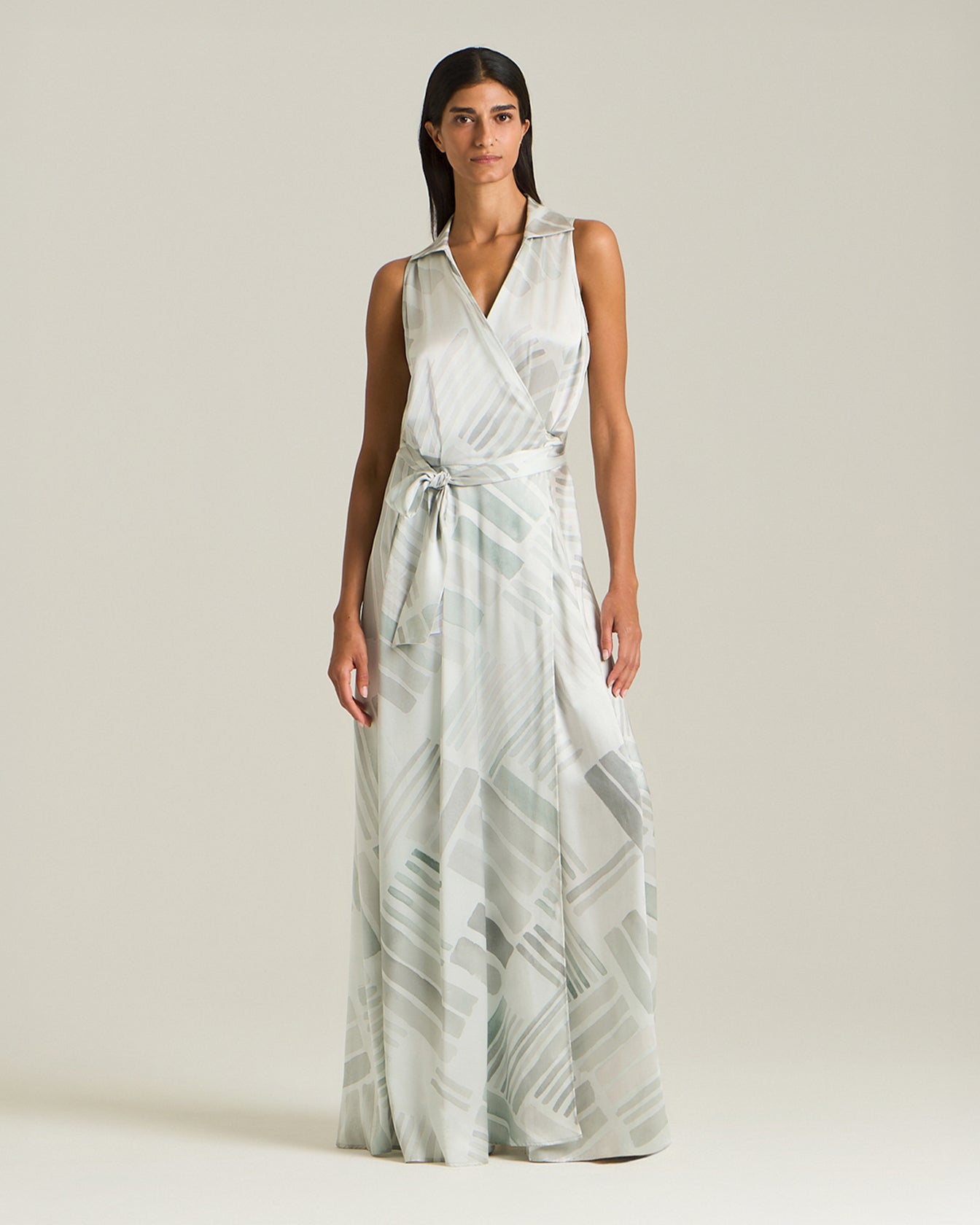 Kiton Dresses Seidenkleid Ethnic Brush Wickeloptik Schlitz