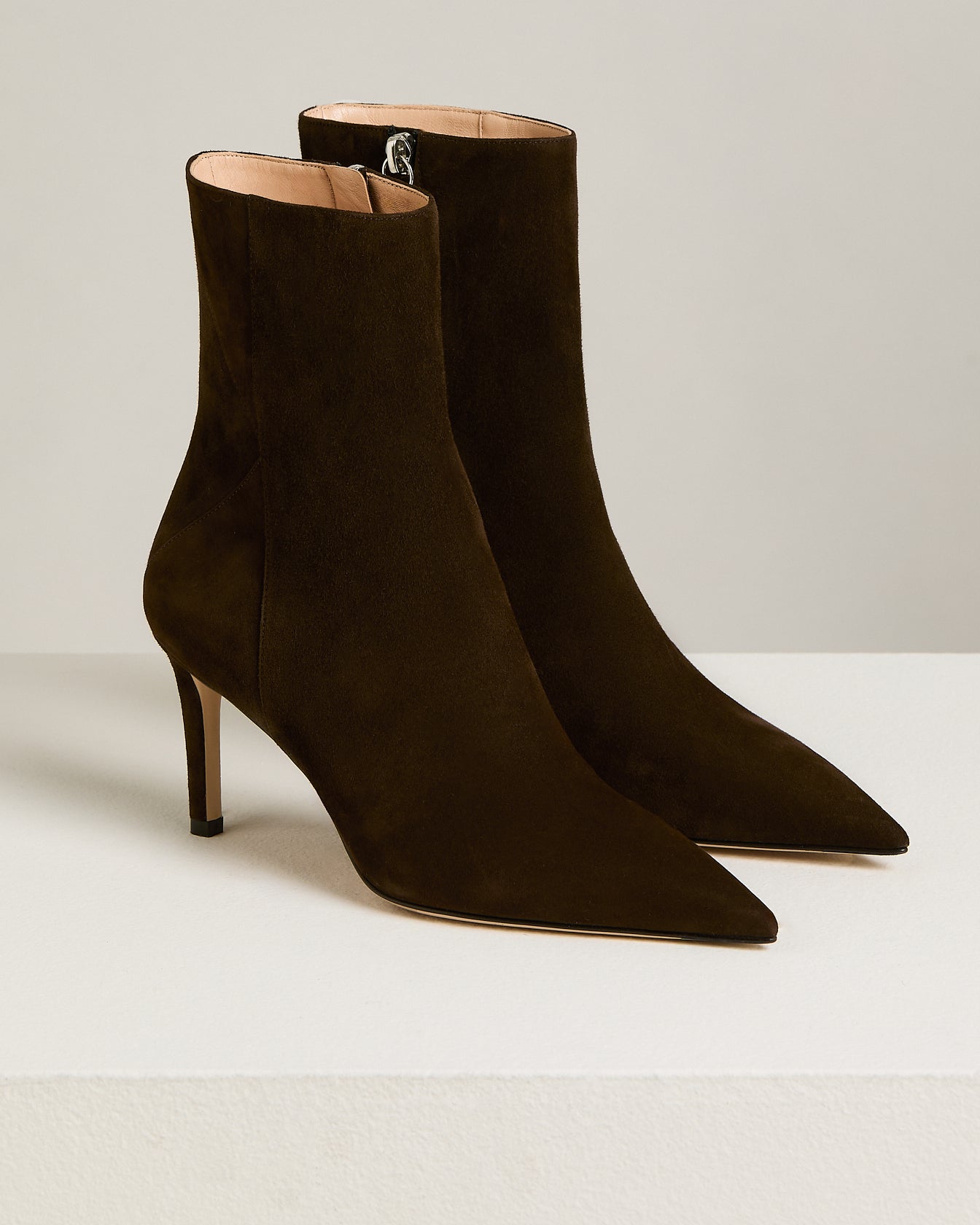 Kiton Shoes dunkelbraune Stiefeletten Wildleder Stiletto Gr. 38