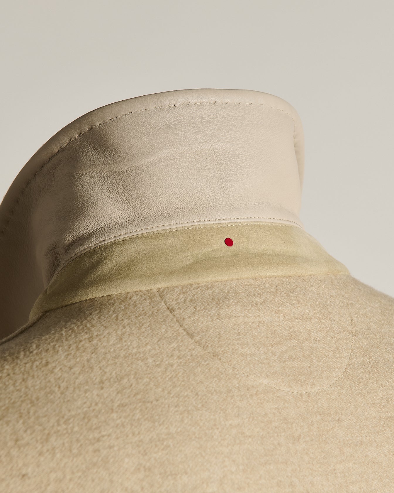 Kiton Outerwear Ivory Pure Cashmere Blouson Jacke Elfenbein 50