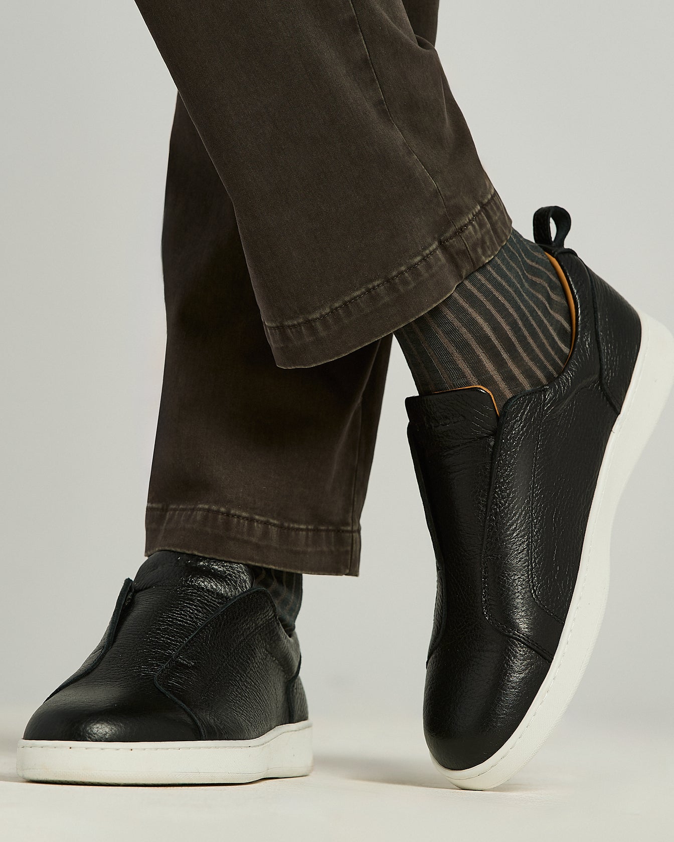 Kiton Slip-On Sneaker Hirschleder Schwarz 43