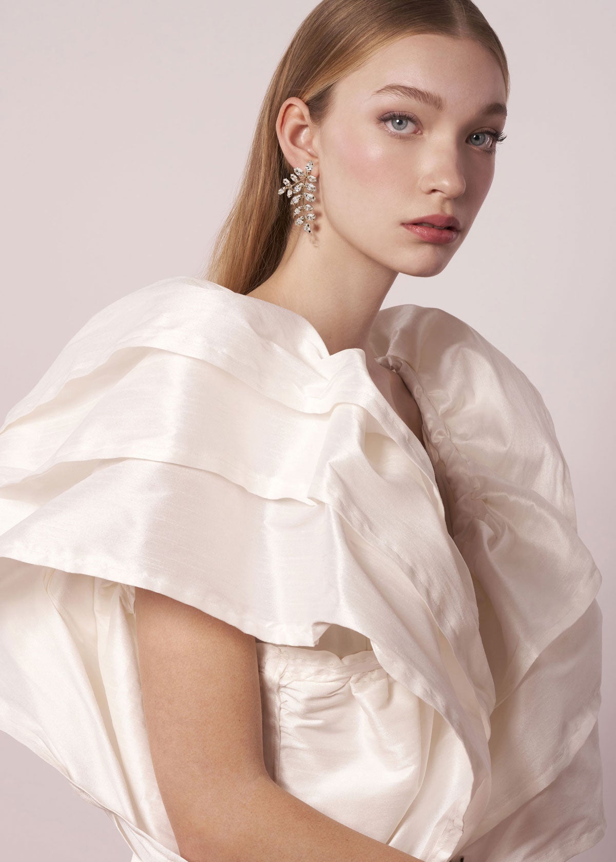 Elizabeth Bower Eden Cluster Stud Ohrstecker Rhodium Kristall