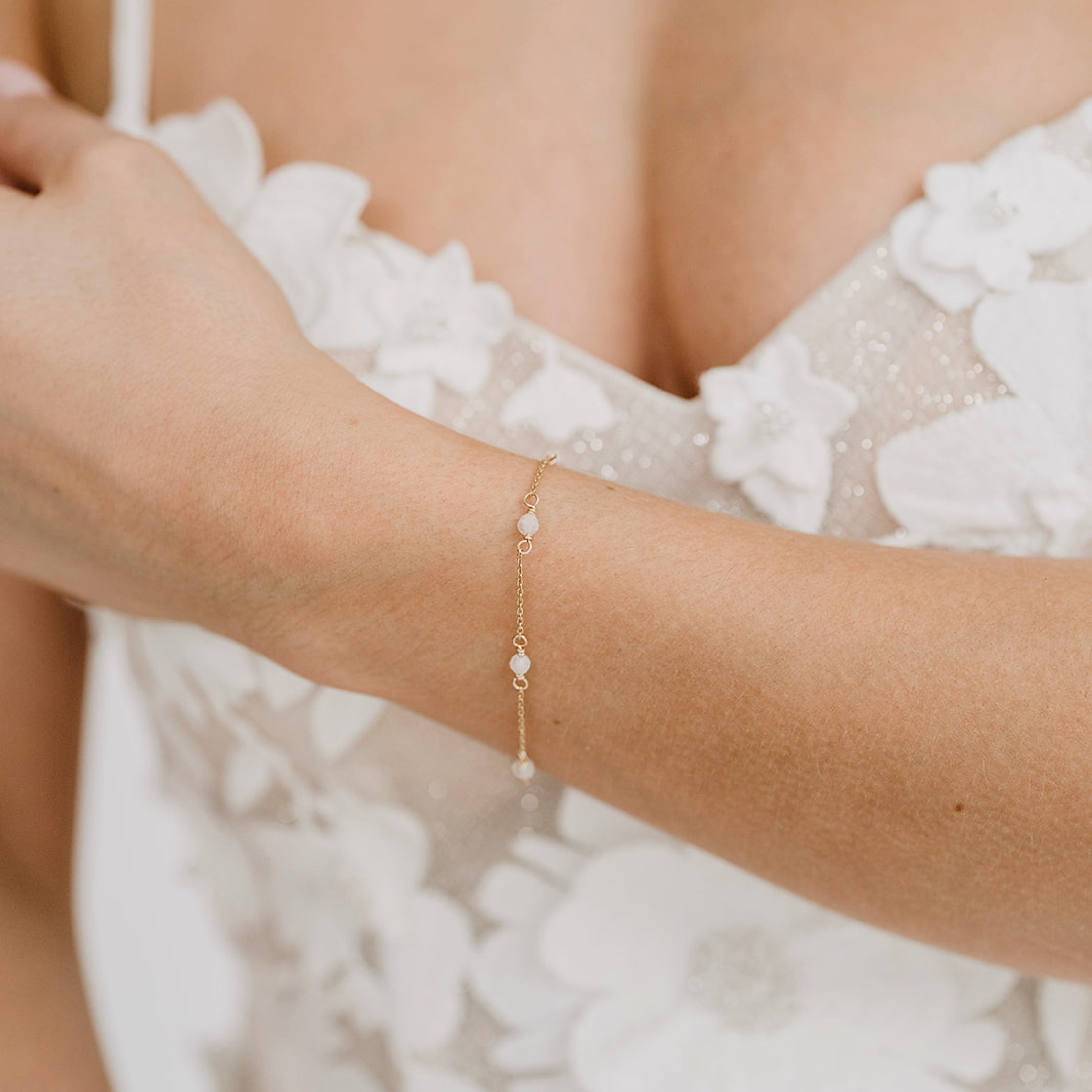 Perlenbräute Luna Armband Mondsteine 17-20cm Verlängerung
