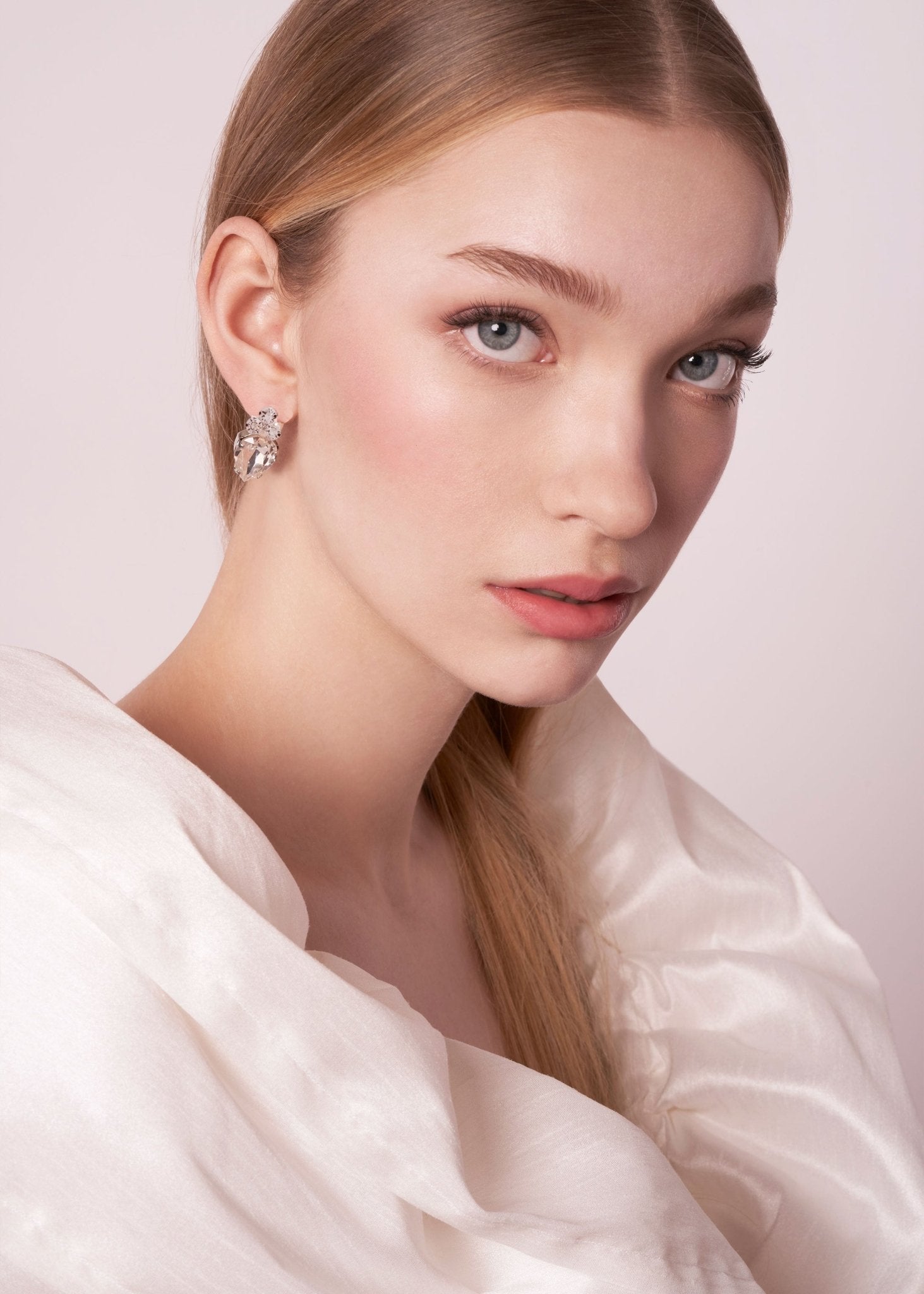 Elizabeth Bower Classic Triplet Braut Ohrstecker Gold