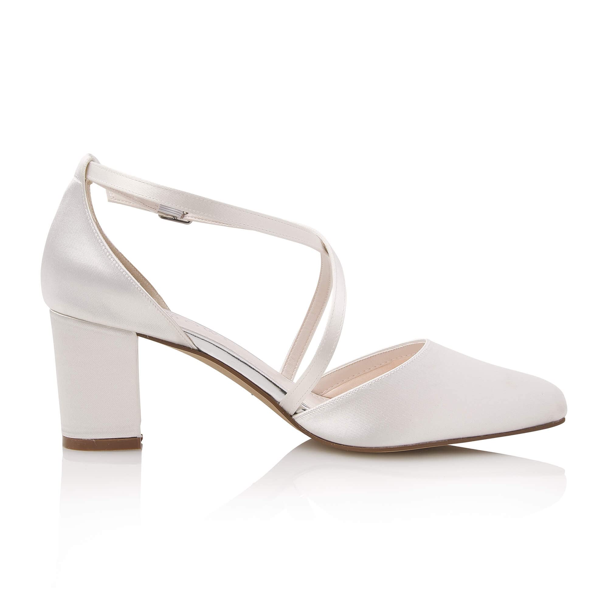 Rainbow Club Essentials Hellen Pumps Ivory Satin Blockabsatz