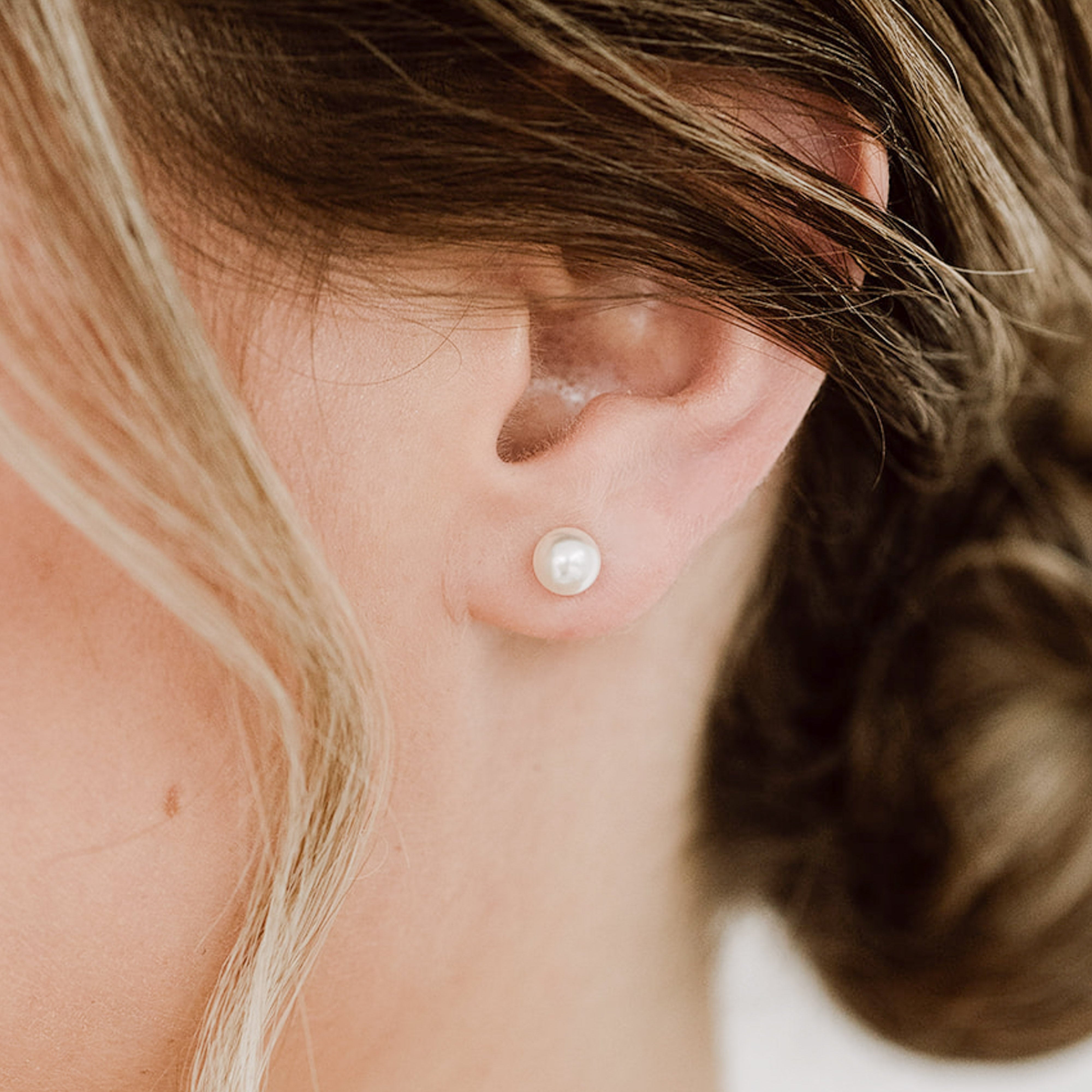 Perlenbräute Perla 6mm Perlenstecker Gold Brautschmuck Hochzeit