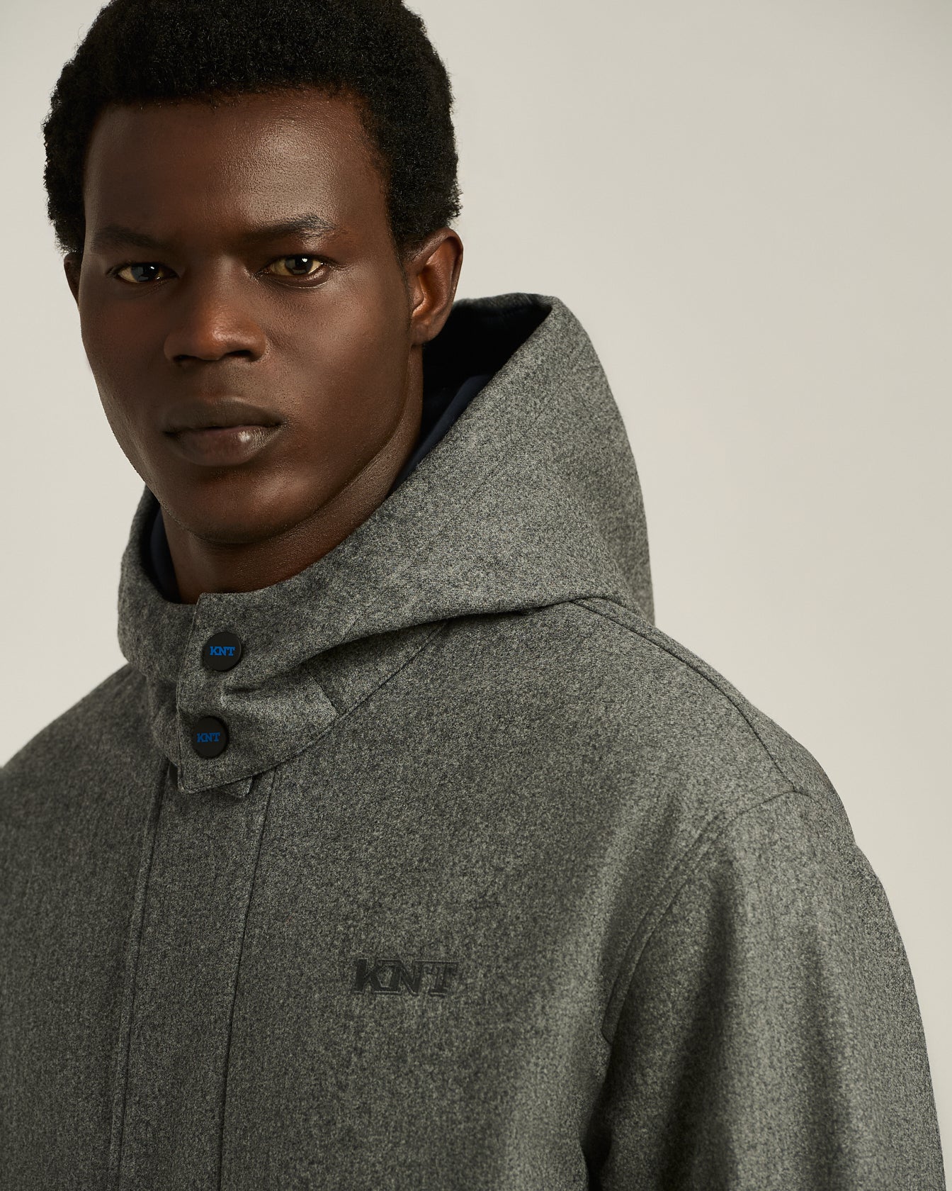 Kiton Outerwear Wollmantel Kapuze Grau Schurwolle Lang