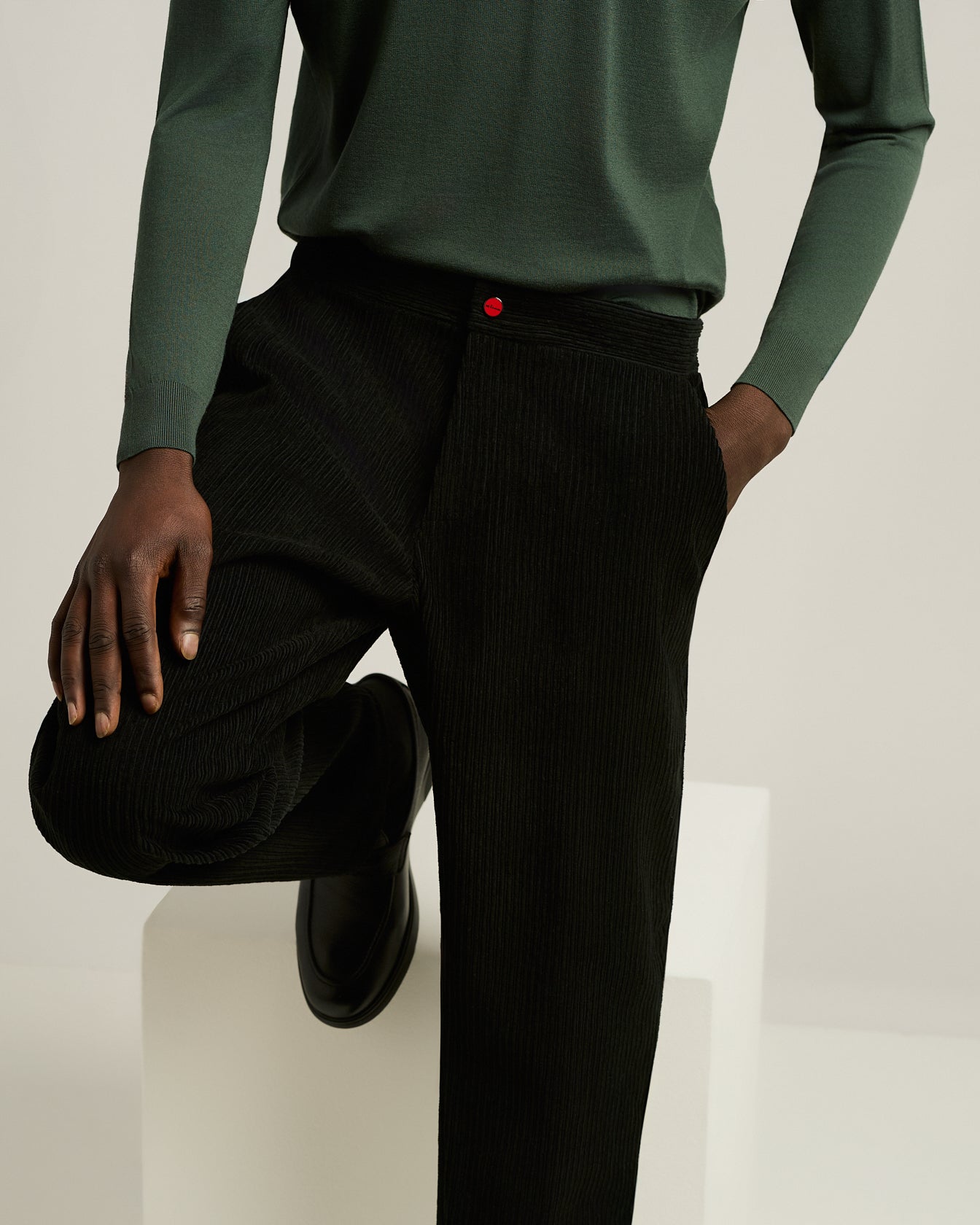 Kiton Trousers Cordhose Slim aus Cord